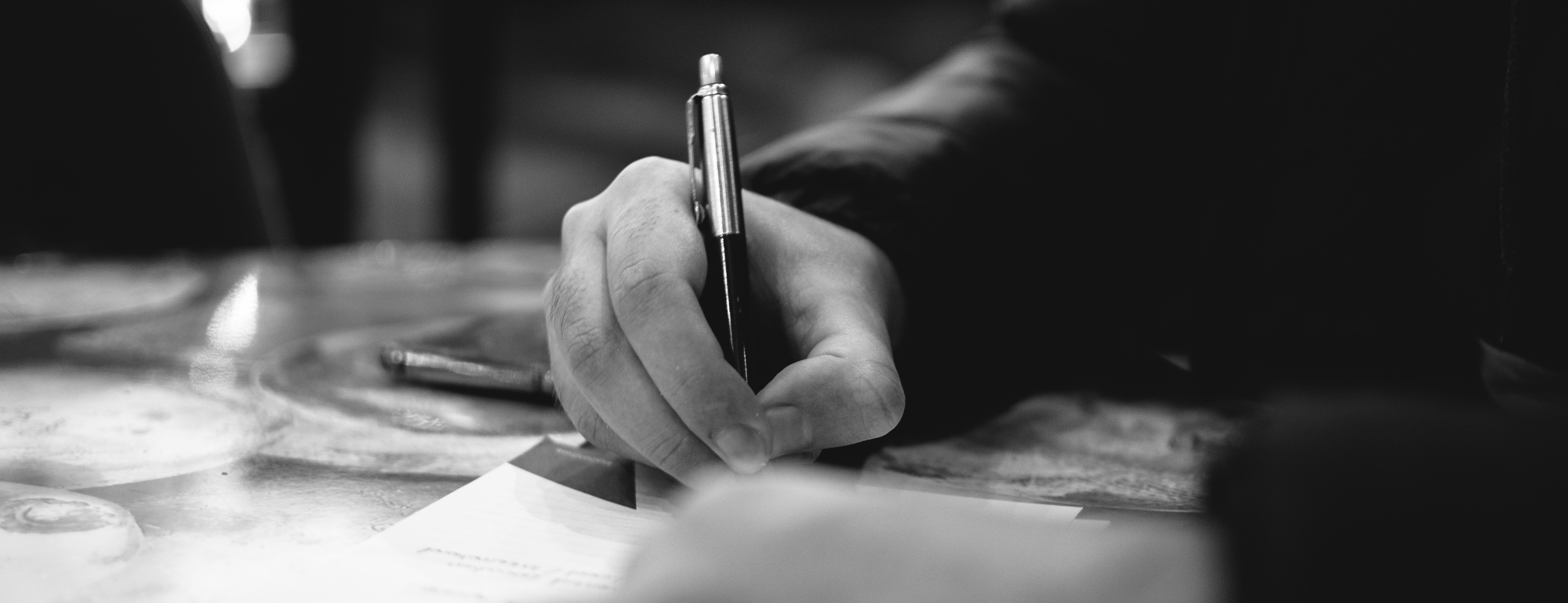 Groupe de sociétés : qui peut signer la lettre de licenciement ?