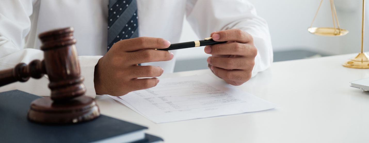 Avocat en droit commercial à Rouen : sécuriser vos relations d’affaires