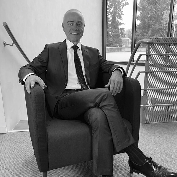 Pascal MARTIN-MENARD